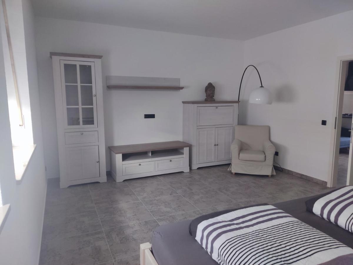Ferienwohnung Am Kapellplatz Altötting Esterno foto